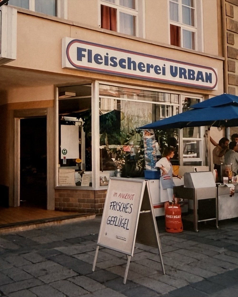 Neueröffnung der Fleischerei Urban am Neumarkt 1991